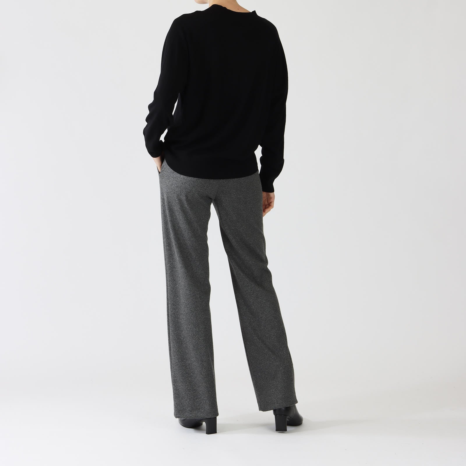 Black Fine Knit Cashmere Blend V-Neck Sweater