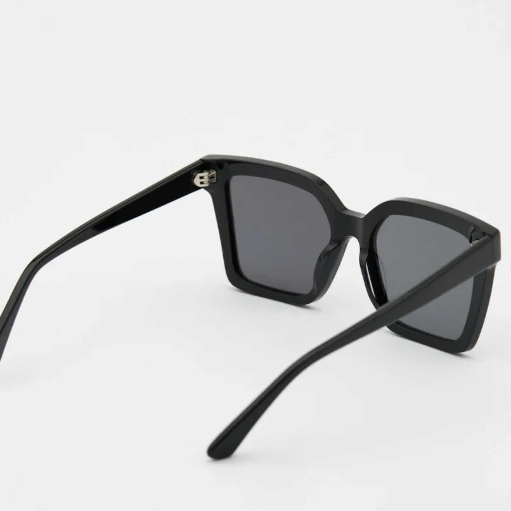 Black Ivy Reader Sunglasses