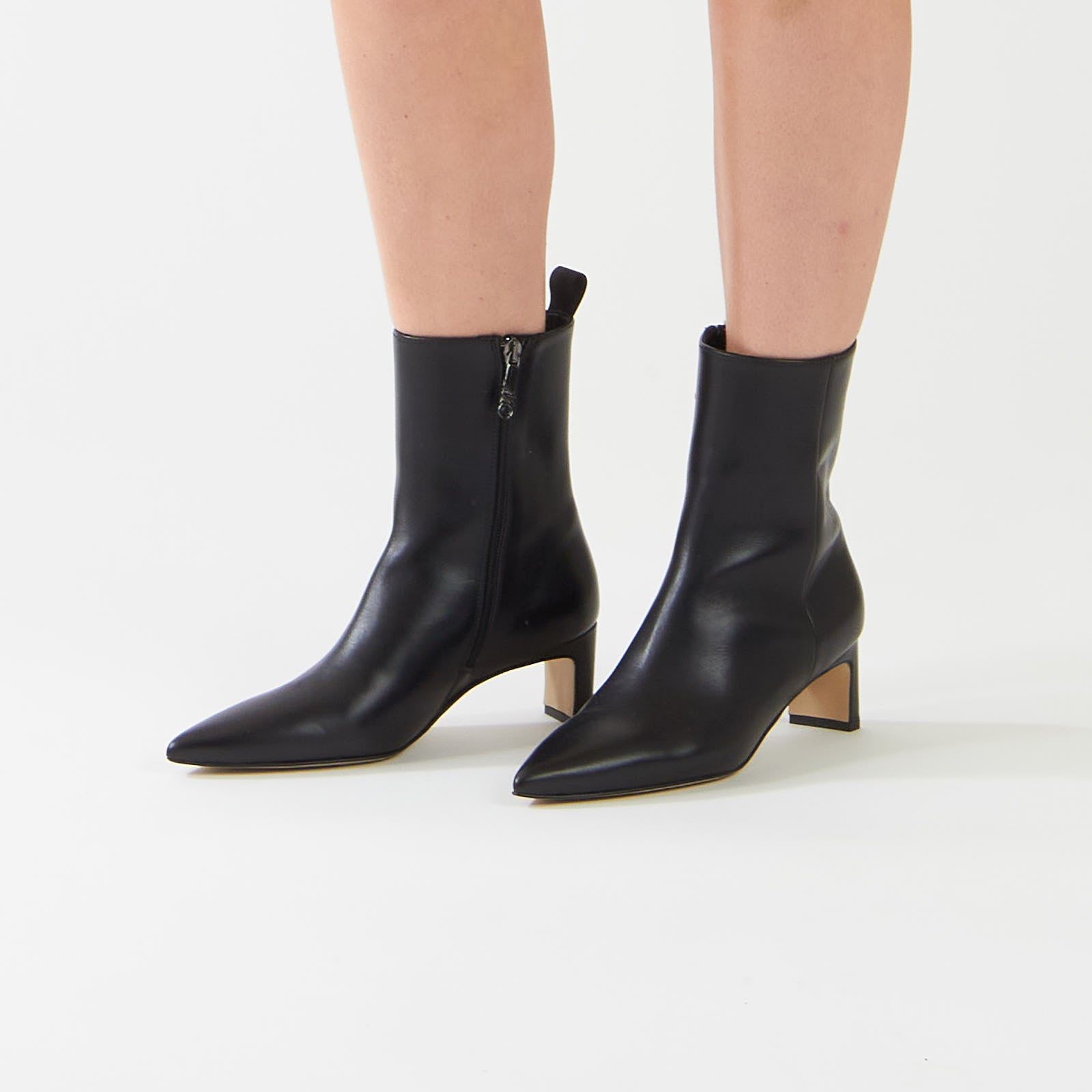 Black Pointed Leather Heeled Boots