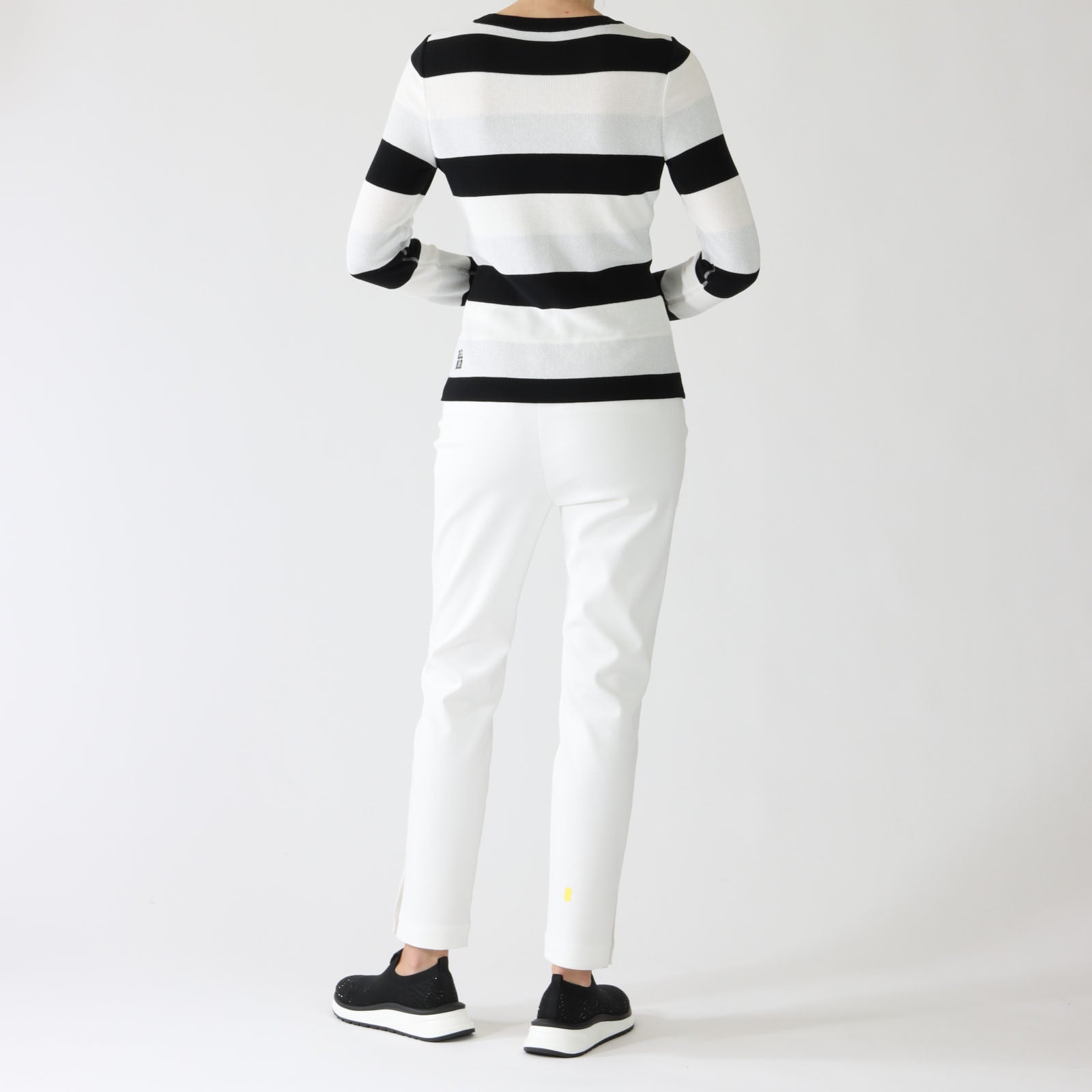 Black & Wide White Stripe Knit Sweater