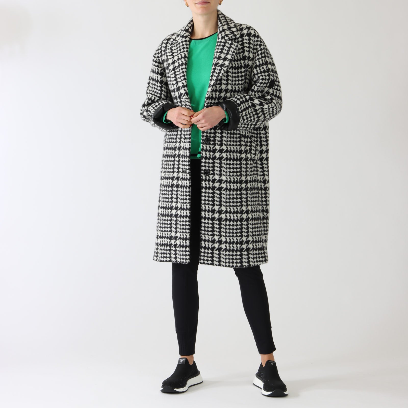 Black and White Chickcheck Print Wool Coat