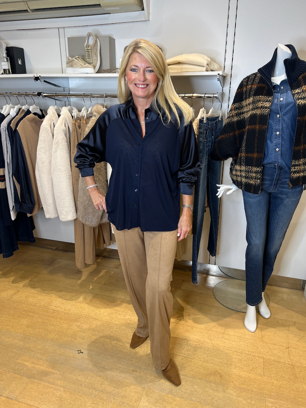 Blu Shirt With Silk Sleeves