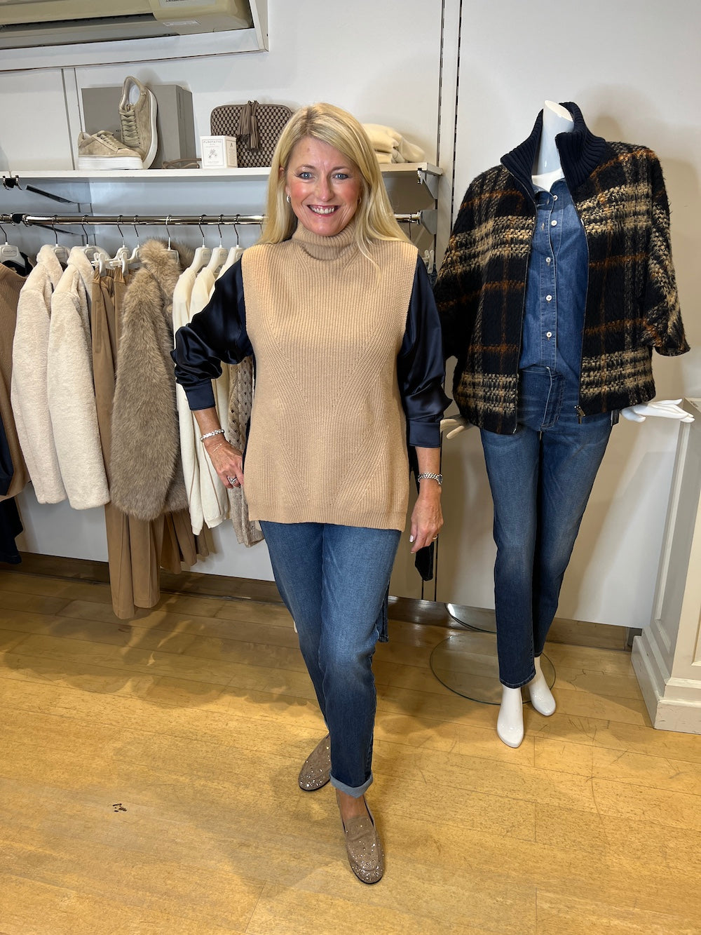 Miele & Blu Ribbed Cashmere Knit Tank