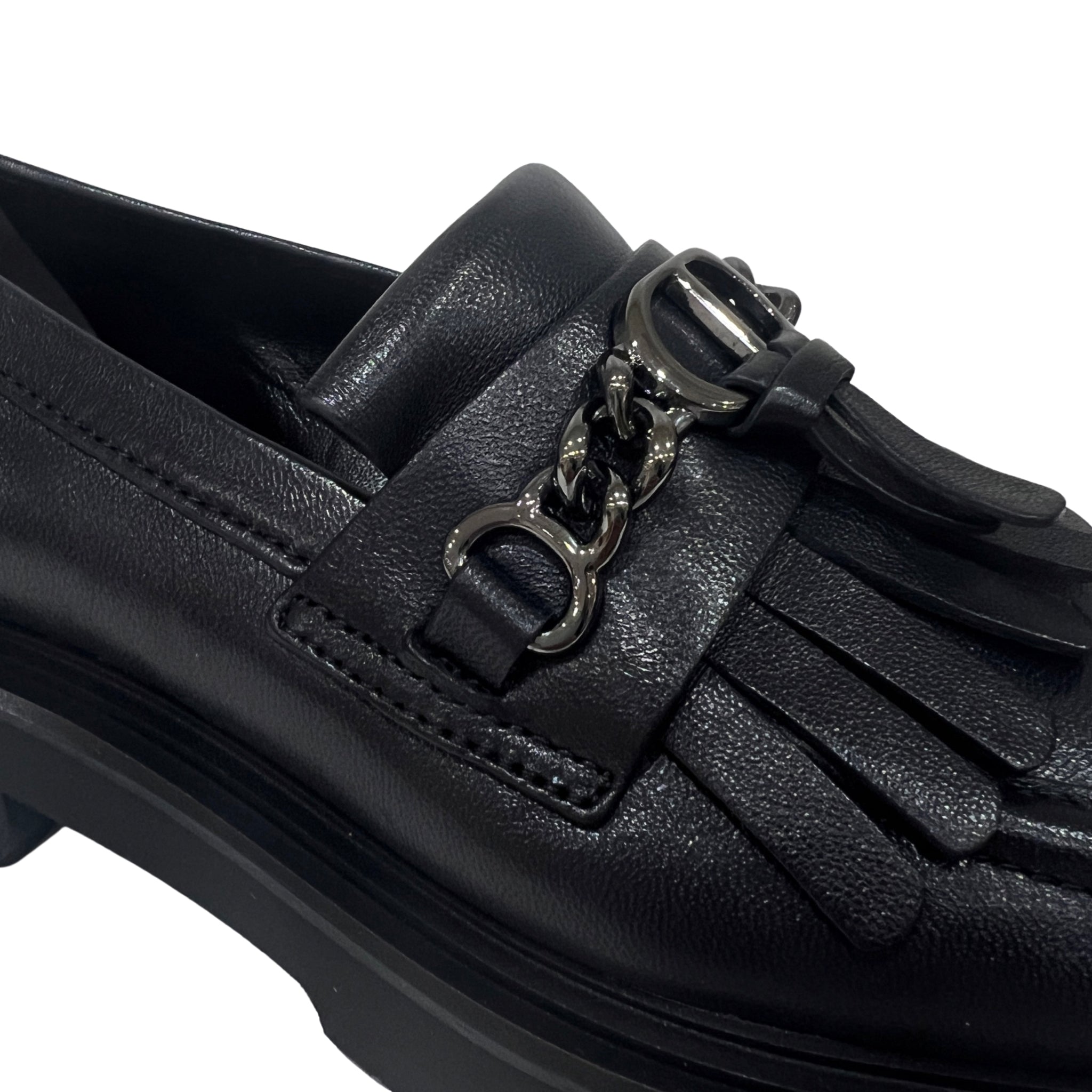 Ocean Mara Loafers With Graphite Chain