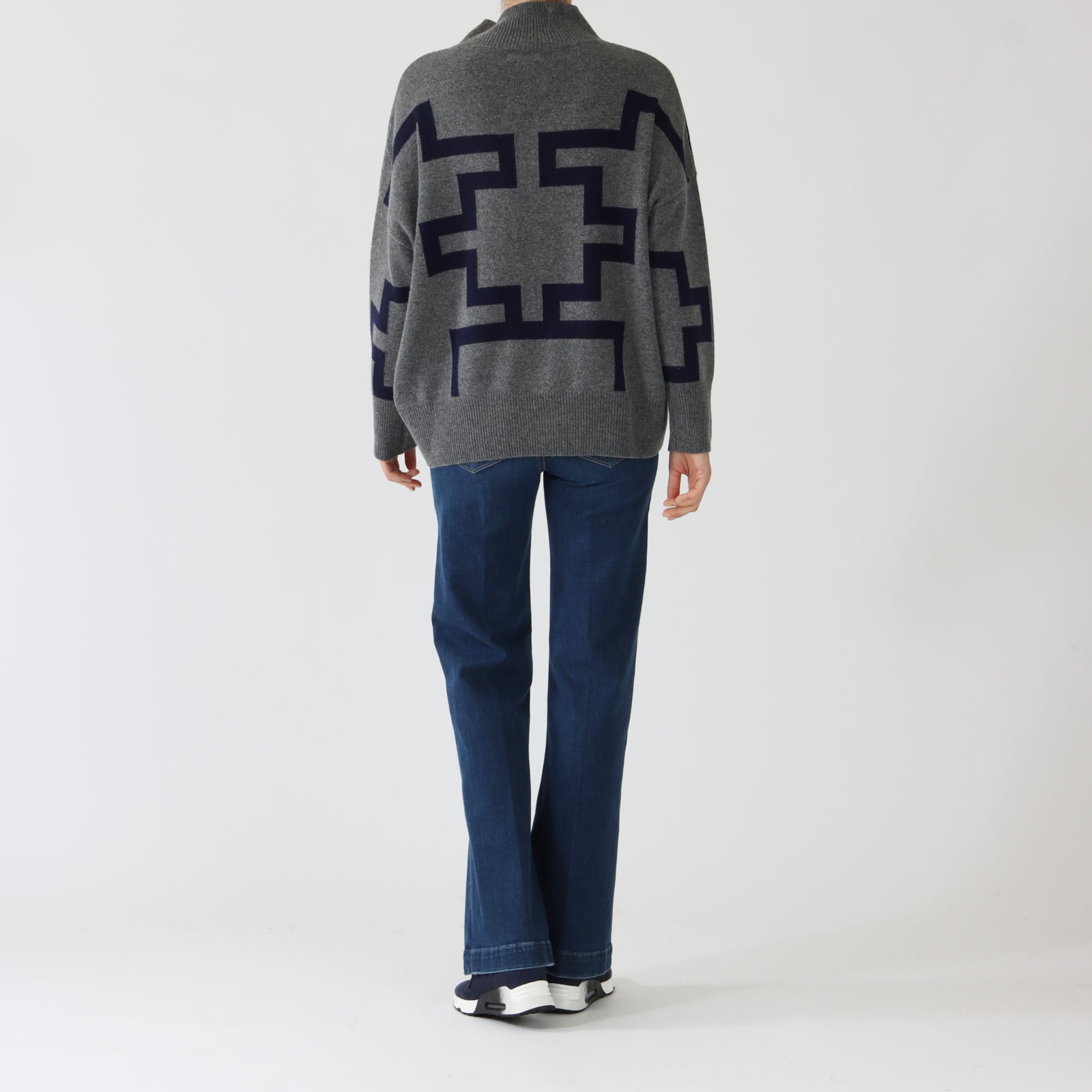Iwar Charbon & Marine Cashmere Blend Sweater