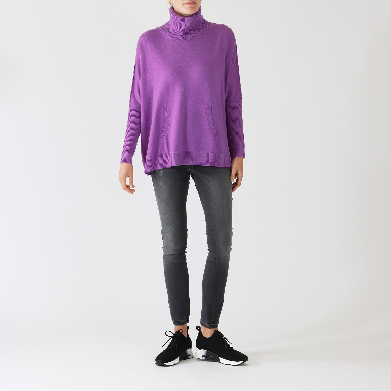 Lilac Turtleneck Fine Cashmere Blend Sweater