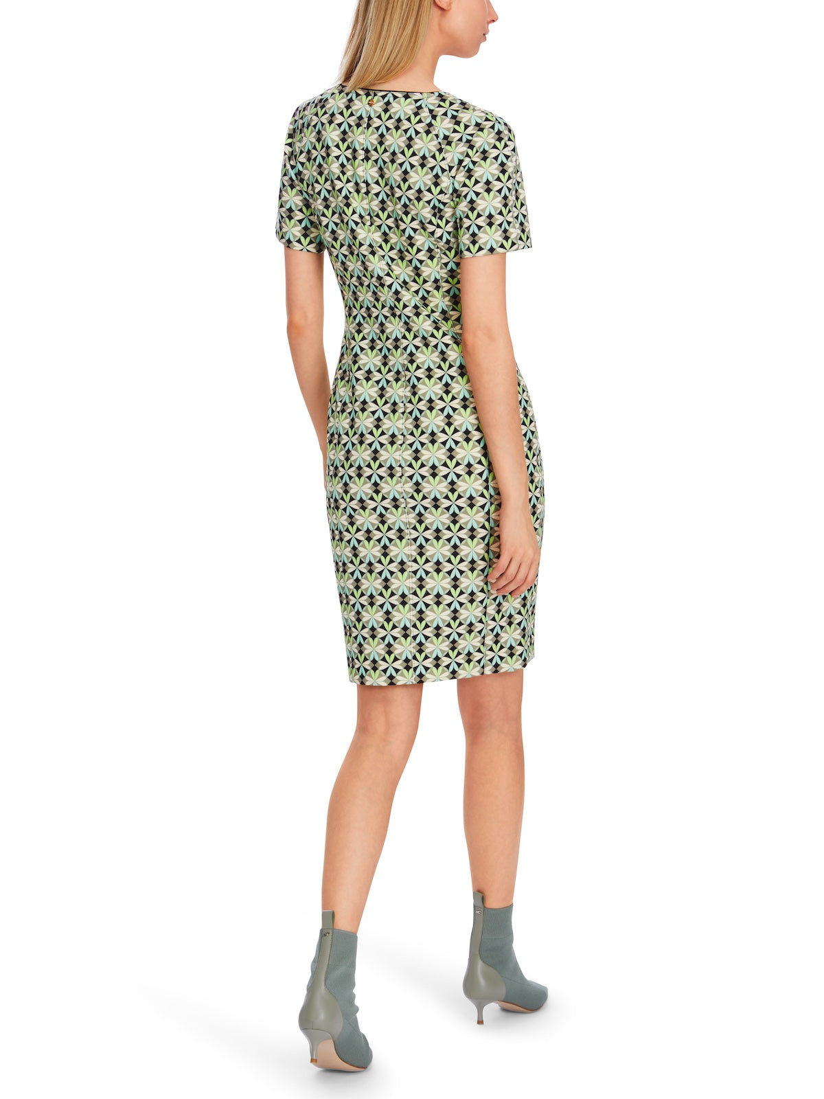 Soft Malachite Heartfoil Print Knee Length Dress