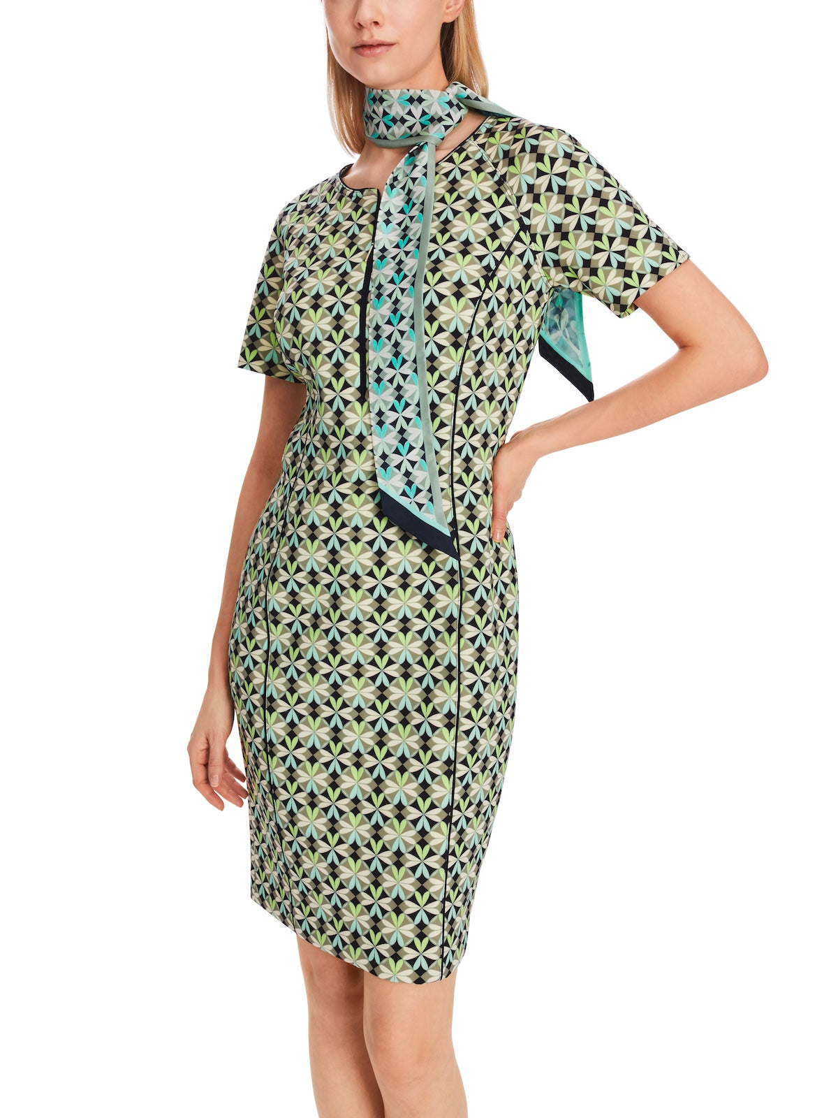 Soft Malachite Heartfoil Print Knee Length Dress