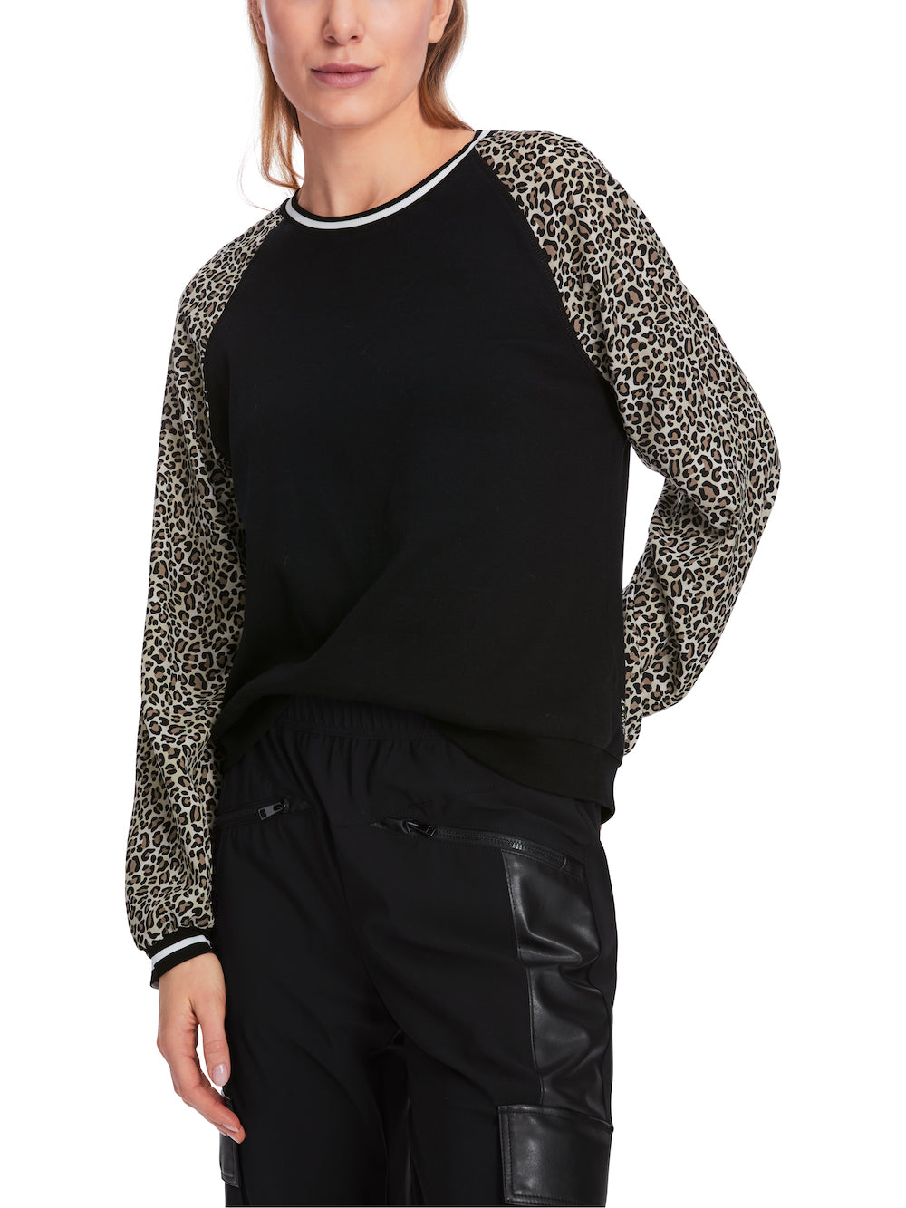 Black Lee Big Print Sleeve Top