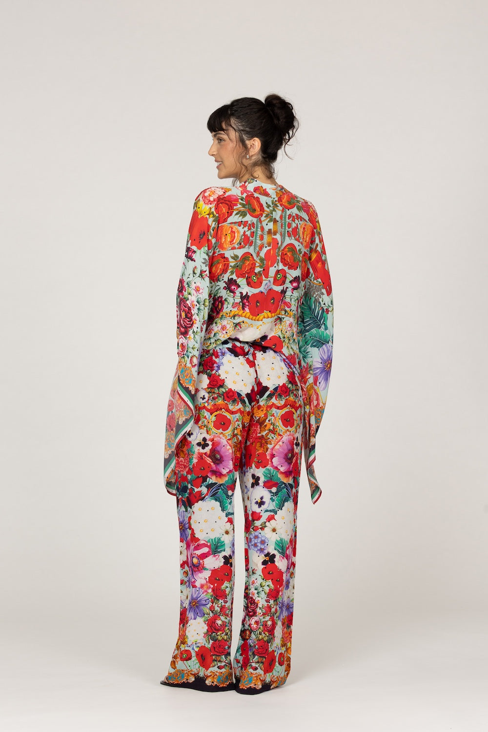 MulticolouredLarchTussieMussieSilkPants_TussieMussieMultiFlowers_3