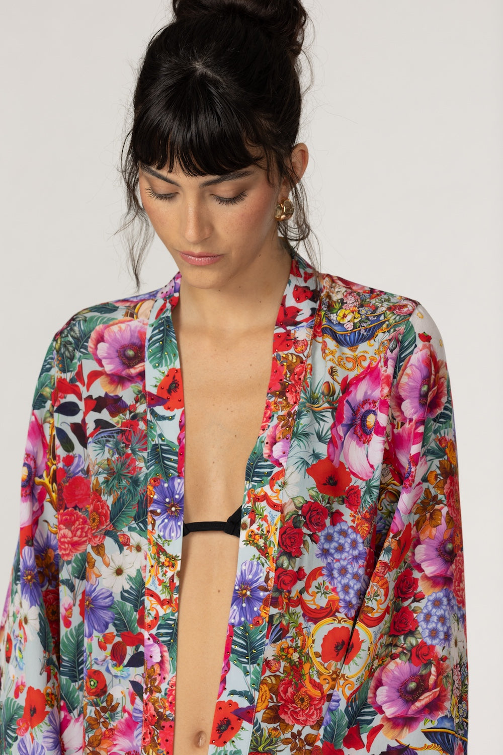 MulticolouredRosemeryTussieMussieSilkKimono_TussieMussieMultiFlowers_4
