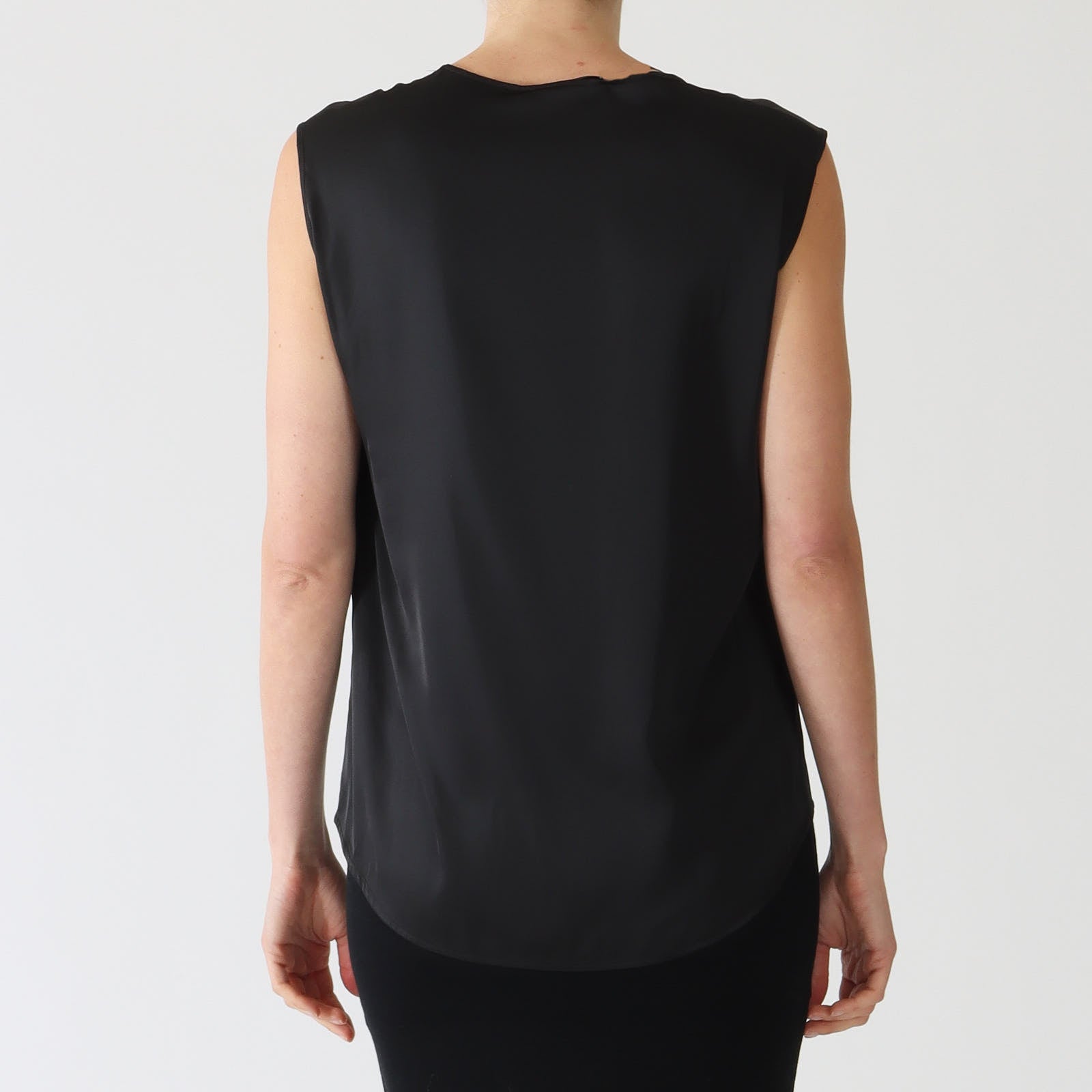 Nero Satin Style Sleeveless Top