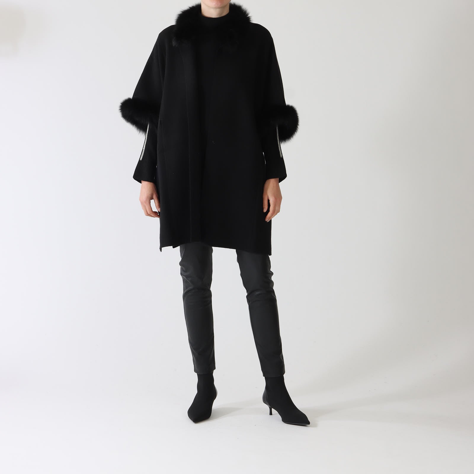 Nero Wool & Cashmere Fur Trim Knit Cape