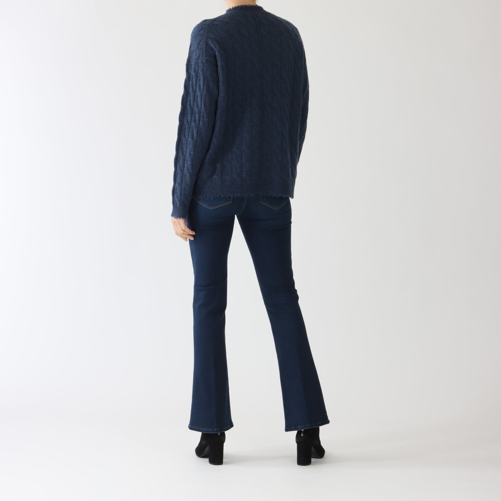 Night Cable Knit Cashmere Sweater
