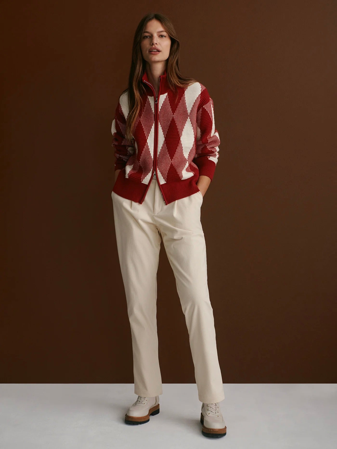 RedDahliaKarinaJacquardKnitJacket_RedDahlia_2