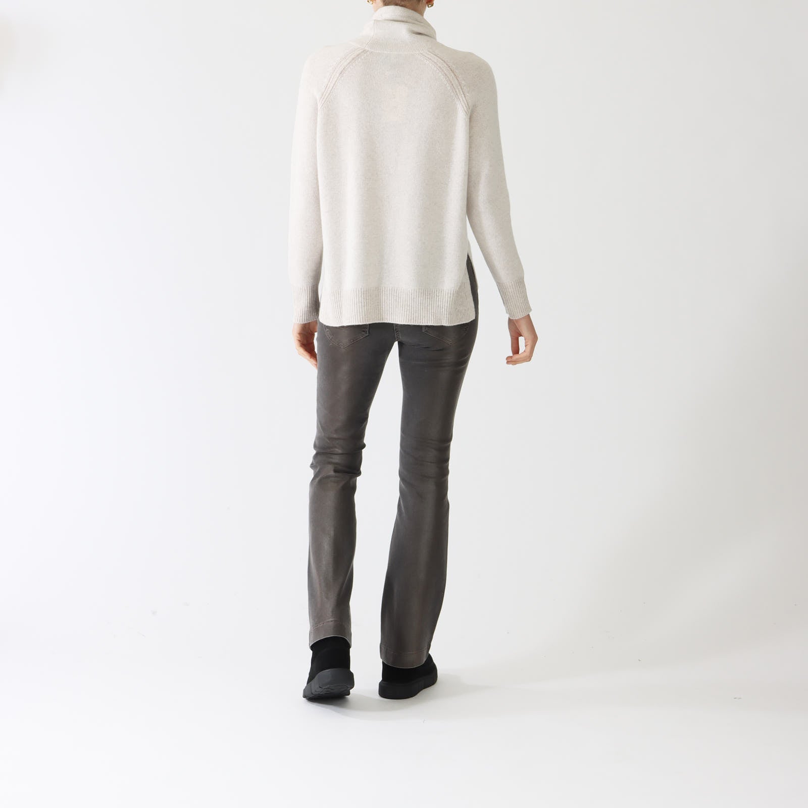 Pearl Mushroom Plaited Drawstring Cashmere Sweater