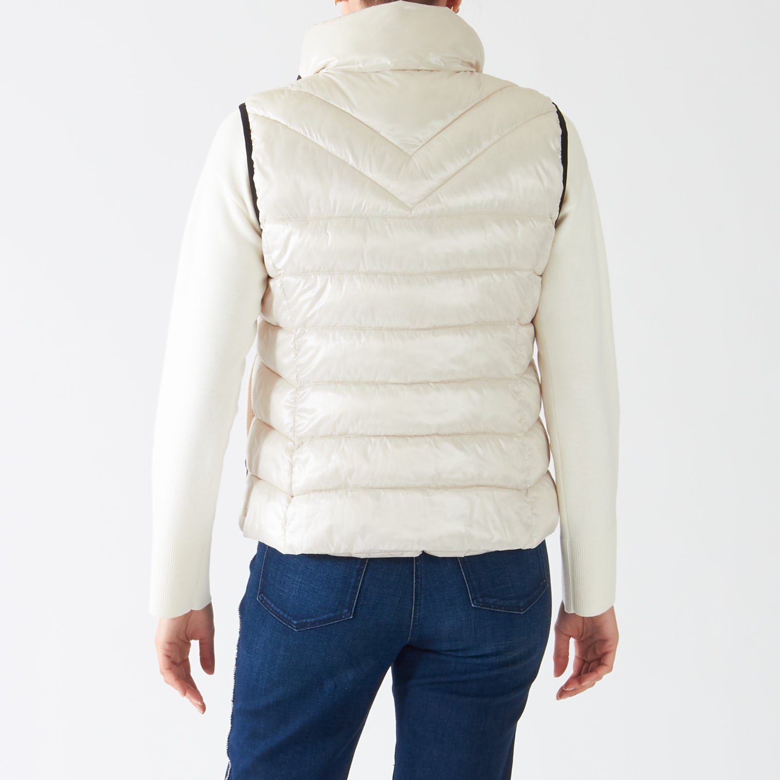 Soft Moon Rock Quilted Gilet