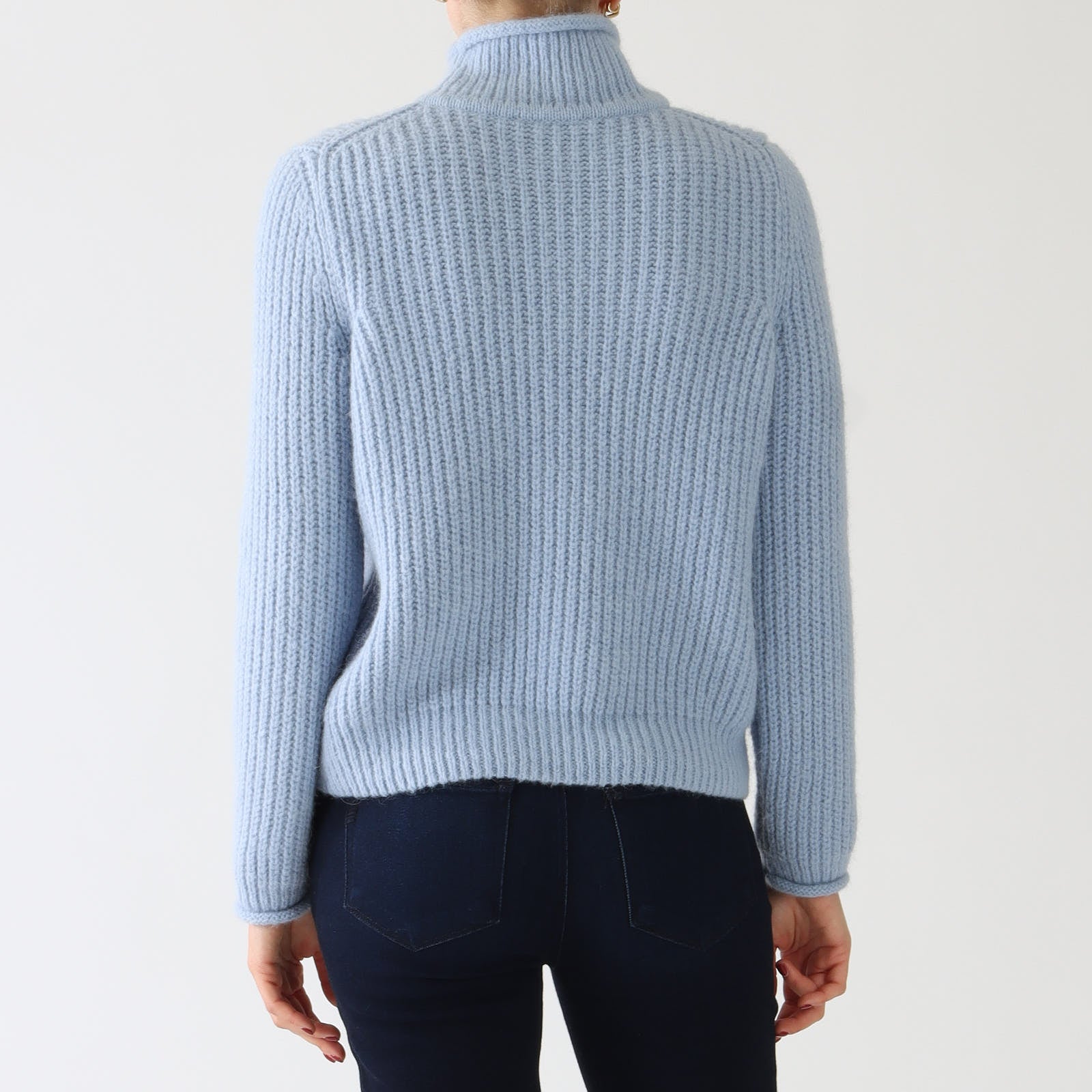 Squill Cable Knit Front Sweater