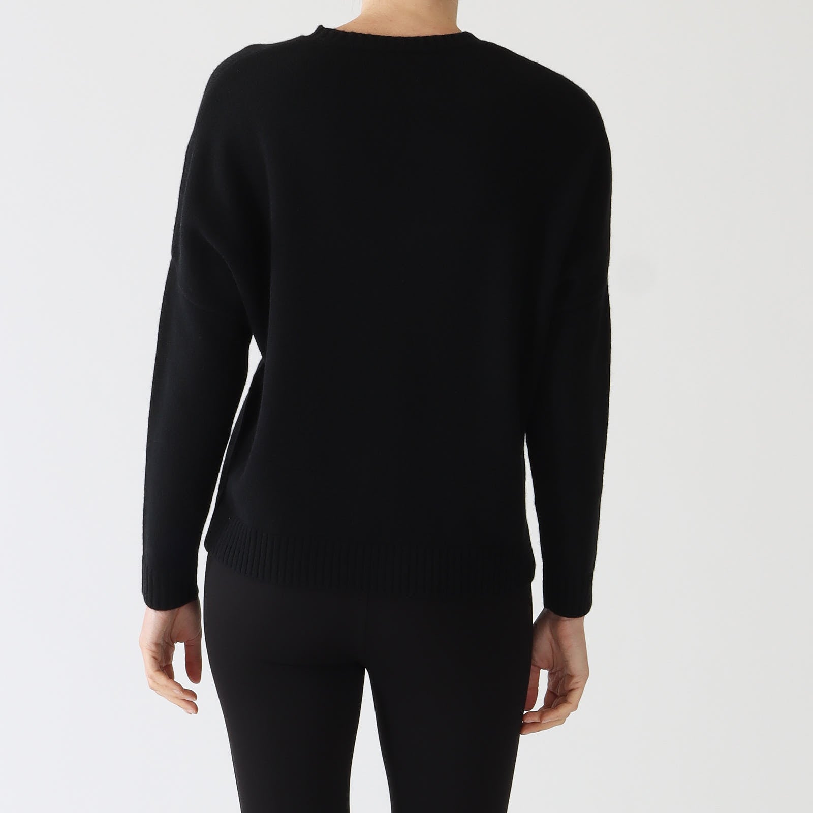 Sully Noir Sweater With Weill Crystal Logo