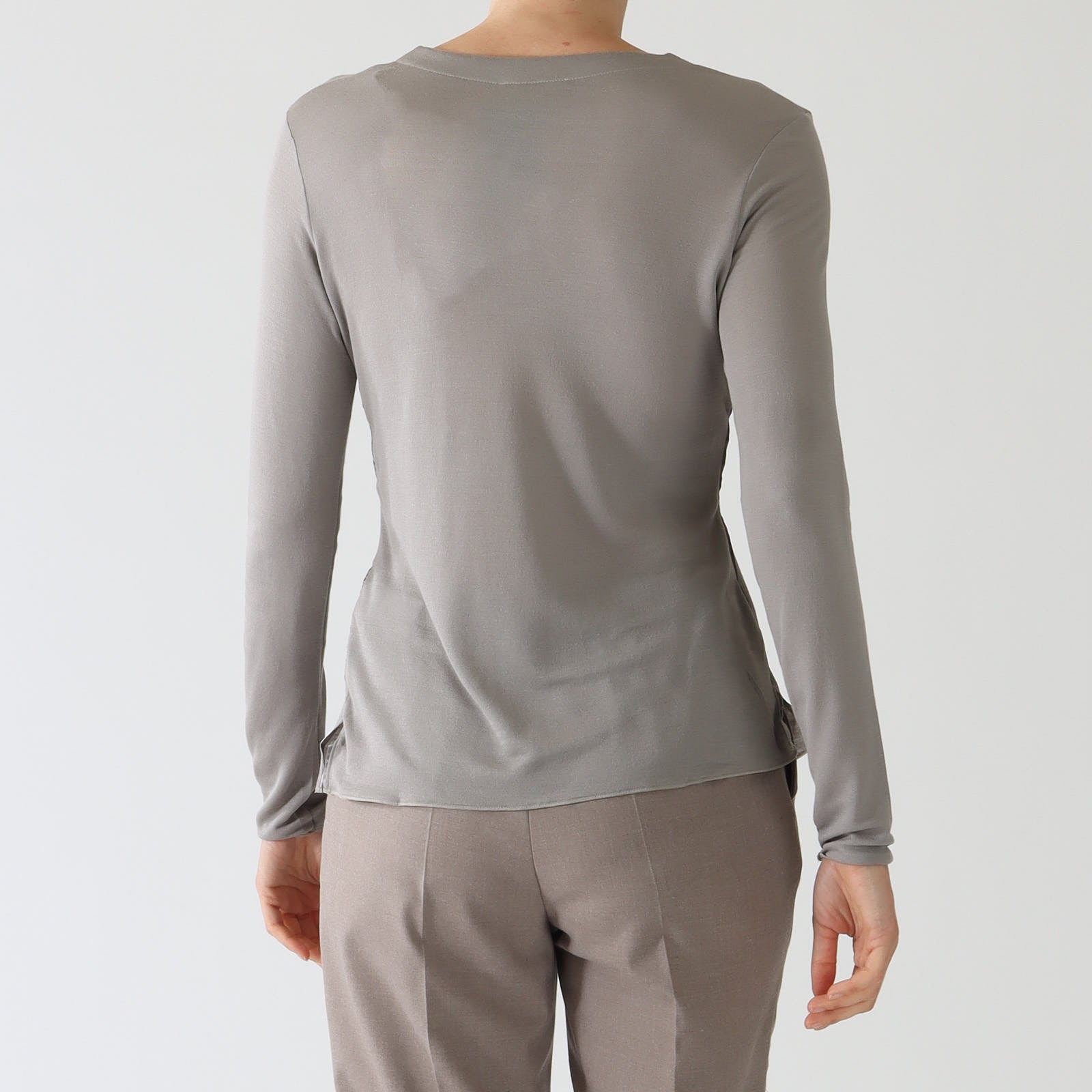 Tortora and Seta Cashmere Blend V-Neck Top