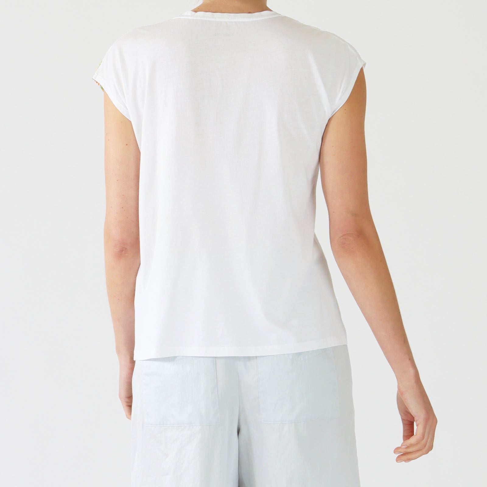 White 3D Paislee Print Cotton T-Shirt